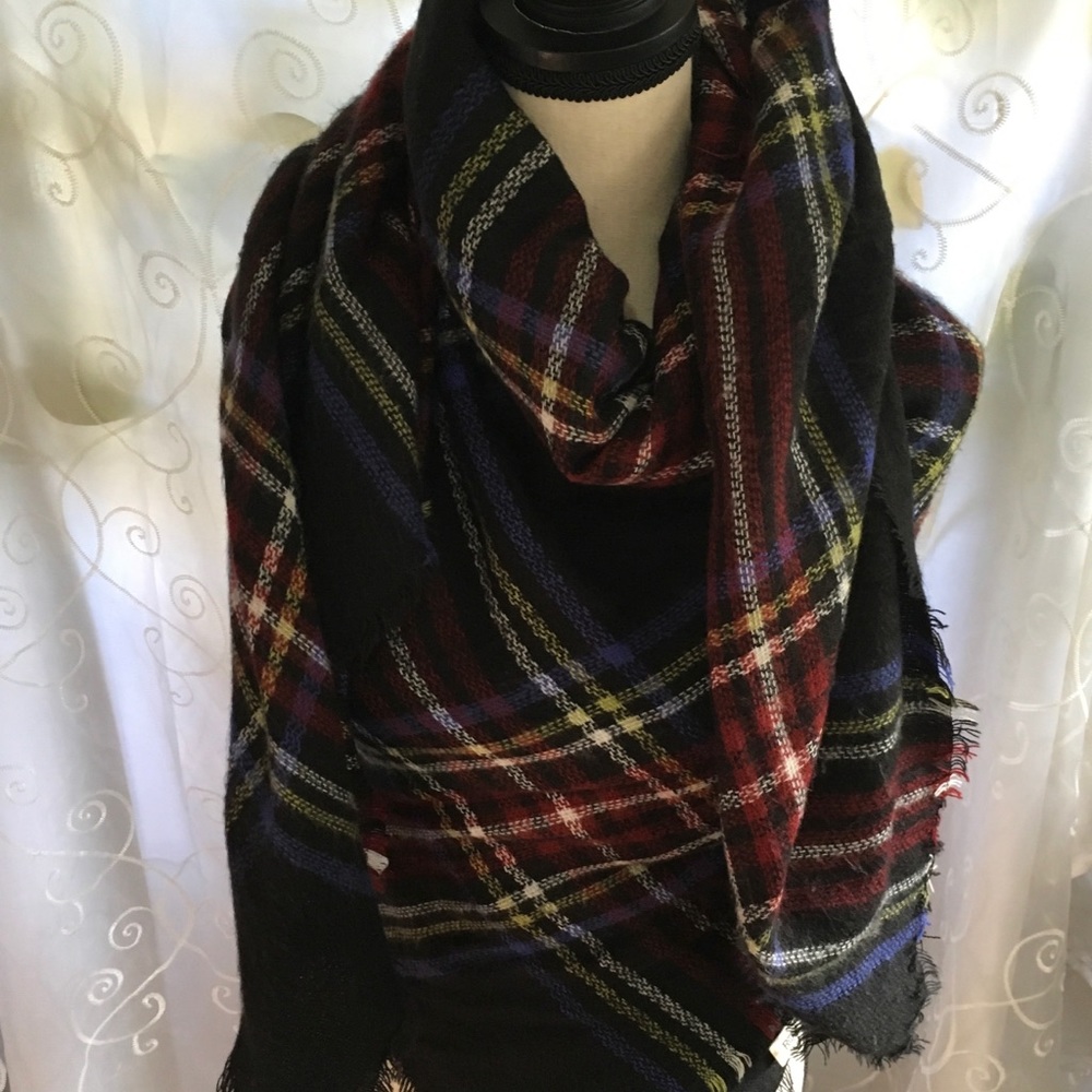 Oversized Blanket Scarf 🧣